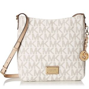 Michael Kors Cross body purse